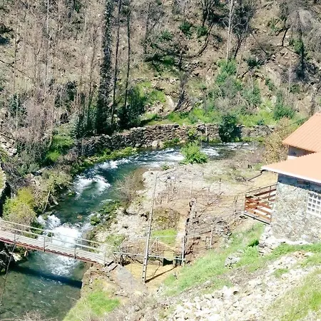 Nyaraló Casa Do Moinho Novo I Fontão Fundeiro